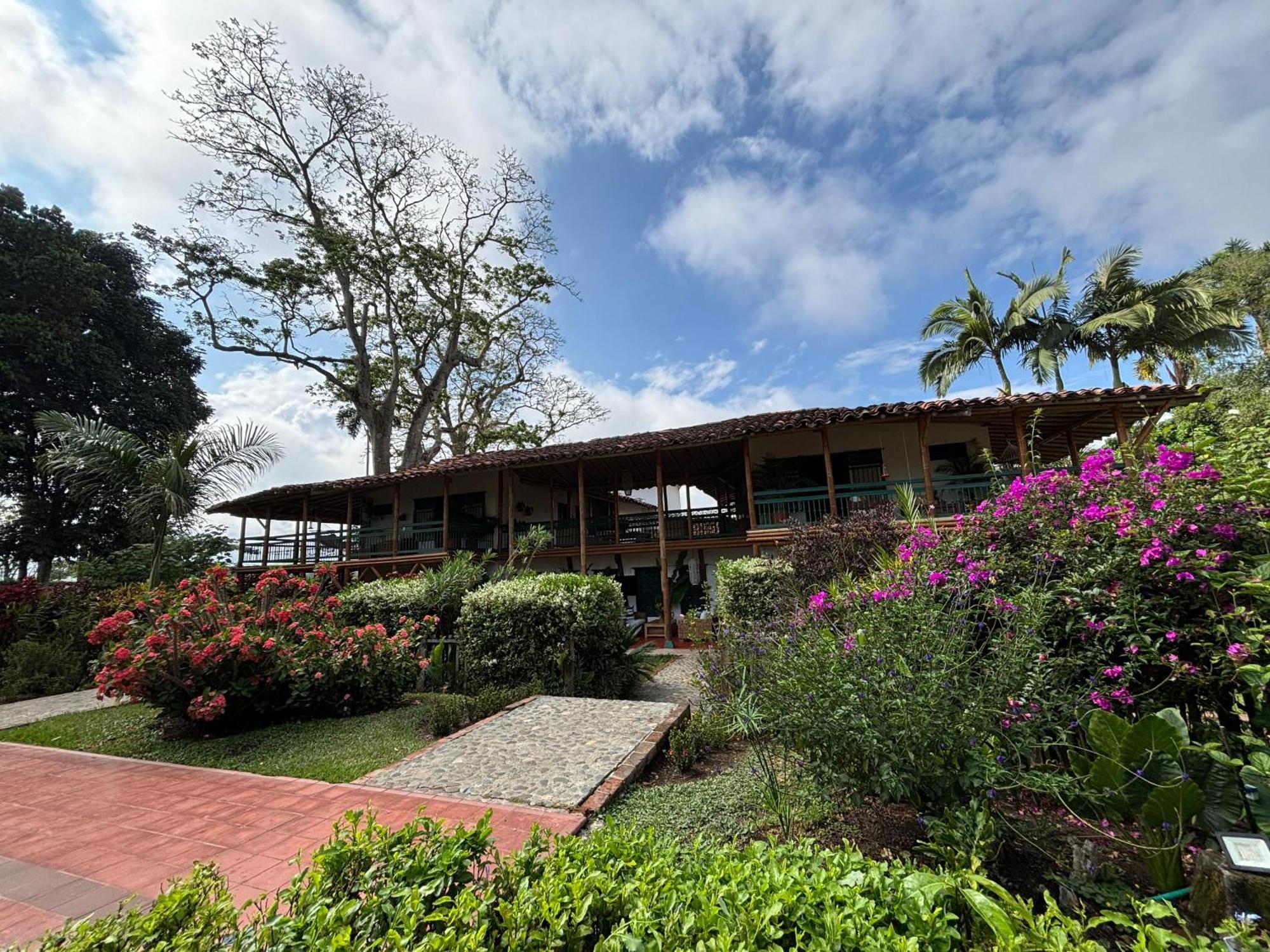 Hacienda Bambusa El Caimo エクステリア 写真